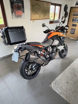 KTM 1050 Adventure - 6