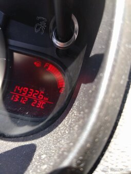 Suzuki Celerio 1.0 50 kw - 6