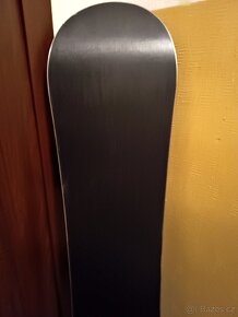 Prodám úplně nový snowboard TRANS 155cm a 160cm. - 6