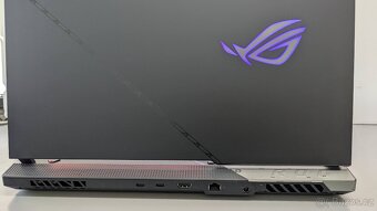 Špičkový herní notebook ASUS ROG Strix SCAR 17, i9, RTX3060 - 6