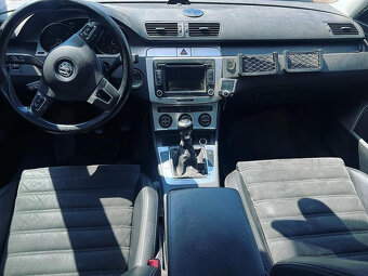 Vůz na náhradní díly VW Passat B6 kombi 2010 CBAB KXX LC9X - 6