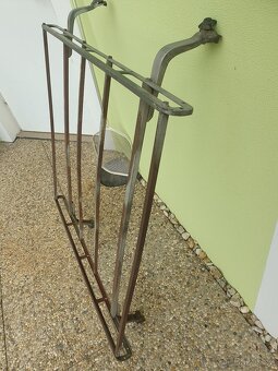 Wv brouk, dĕdek - 6