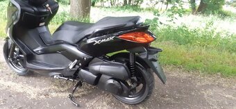 Yamaha xmax 250 (2011) - 6