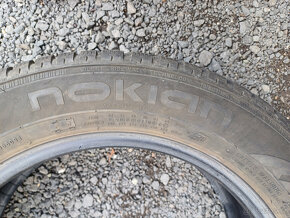 Zimní pneu Nokian 185/60/15 88T - 6