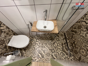 Pronájem bytu 1+kk, 16 m², Jindřichův Hradec, ul. Pod Hradem - 6