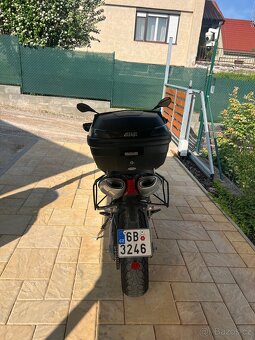 Aprilia SMV 750 Dorsoduro - 6