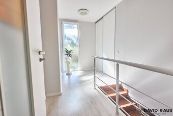 Rodinný dům v lukrativní lokalitě Brno–Pisárky se zahradou ( - 6