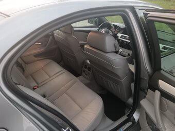 BMW 550i LPG - 6