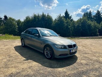 BMW E90 318d - 6