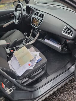 Suzuki SX4 S-Cross 1.4 hybrid 4x4 - 6