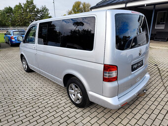 Volkswagen Caravelle 2,5TDI 96KW FACE 8MÍST ALU KLIMA TZ TOP - 6