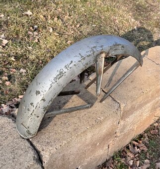 Jawa 350 634 - přední blatník - 6