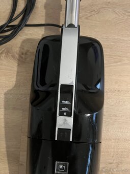Vysavač Miele - 6