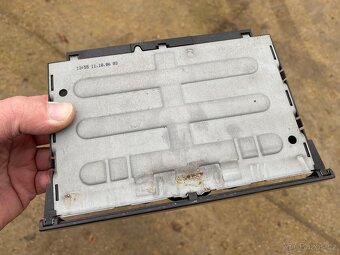 Golf 4 držák nápojů - 6