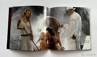 50 CENT - The Massacre 2005 - 6