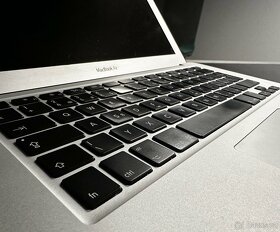 MacBook Air 2017, 128GB - 6