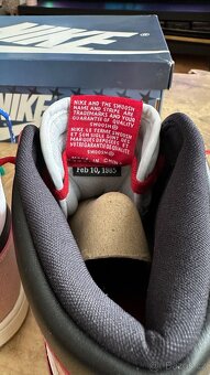Jordan 1 Retro High Trophy Room Chicago - 6