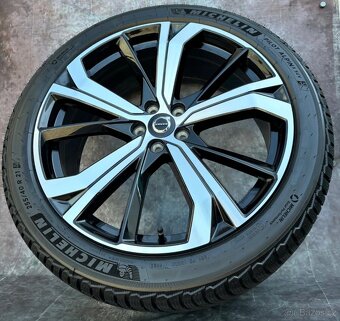 Zimní top sada Volvo XC60 255/40R21 102V - 6
