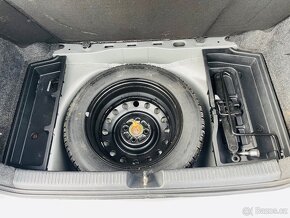 Toyota Corolla E12 . 2.0 D4D 81kw..bez koroze.. - 6