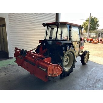 Malotraktor Kubota s kabinou - 6