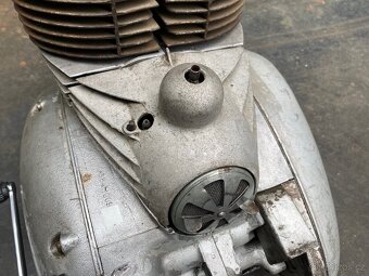 Jawa 350/354 Pulbuben - motor dvoupáka + štítek 1955 - 6