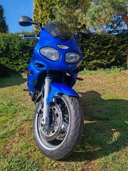 Triumph Sprint 955i 2003 - 6