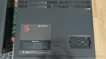 2x videorekordér SONY SL-HF100 Betamax Hi-Fi Stereo - 6