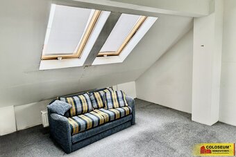 Sebranice, RD 6+1, dvojdomek, 220 m², dvorek – rodinný dům - 6