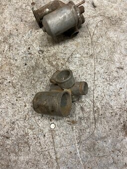 Torza karburátorů asi ČZ 125 B, T - 6