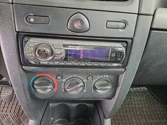 Prodám Renault Clio Storia 1.2 benzín - 6