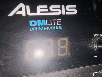 Elektricke bicí ALESIS - 6