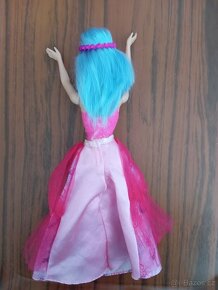 Barbie Mattel . - 6