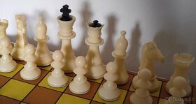 Retro šachy - šachové figurky SSSR - 6