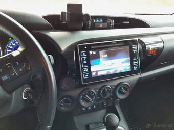 Toyota Hilux - 6