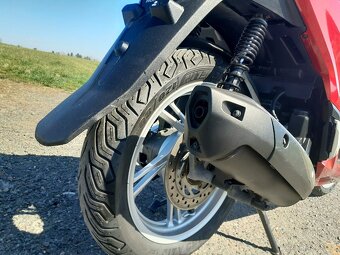 Honda SH 125i ABS - 6