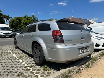 Dodge Magnum r/t V8 5,7L (na opravu/díly) - 6