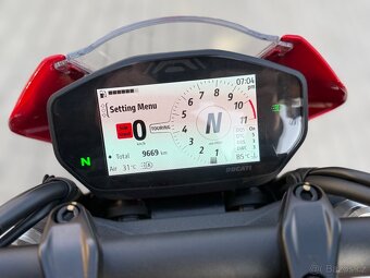 Ducati Monster 937+ - 6