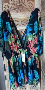 Desigual dámské plážové šaty Swim Top Tropical Party vel. XL - 6
