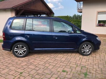 Volkswagen Touran 2.0 TDi BKD 103kw facelift - 6