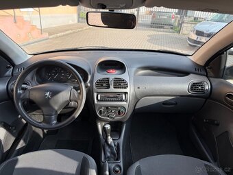 Peugeot 206 1.4 i - Málo najeto - 6