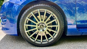 Ford Focus ST 2.5 - 6