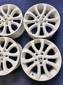 5x114,3 R17 originál alu Nissan Juke - ET 47 - 6