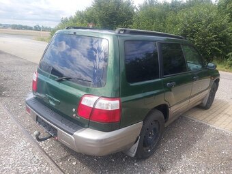 Subaru Forester 2.0i T - 6