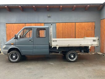 MERCEDES SPRINTER 4x4 2,2CDi DOUBLE CABINE 6míst 3str sklápě - 6