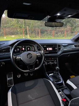VW T-Roc R-Line 1.5TSI 110kw Virtual cockpit - 6