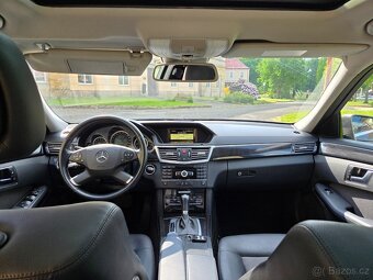 Mercedes Benz E 220 CDI Avantgarde 2010 - 6