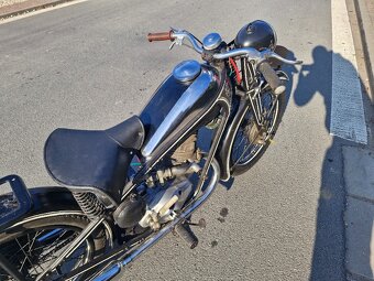 Predvalecna CZ 250 sport. Pojizdna - 6