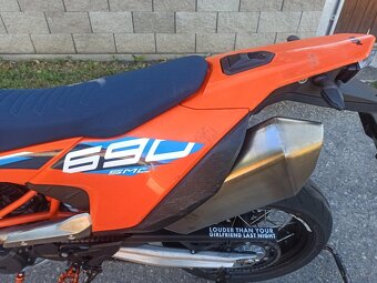 KTM 690 SMC R 2024 - 6