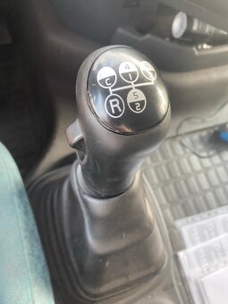 Prodáme tahač Volvo FH 12 420, 6x2, rok: 05/2000. Manuál, - 6