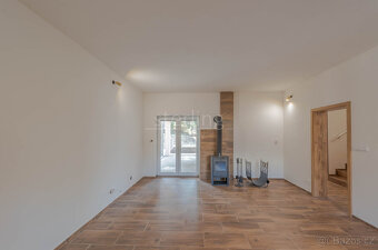 Prodej domu 6+kk/T, 160 m2, pozemek 851 m2, Hlásná Třebáň -R - 6